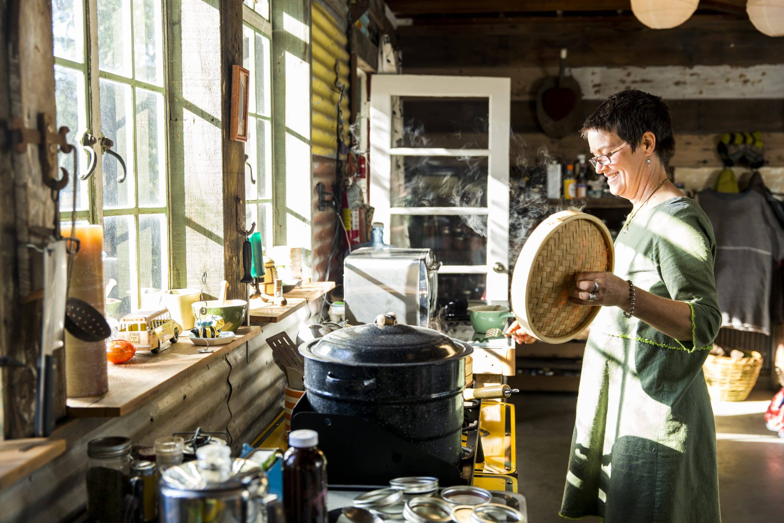 Cuisiner plus sain : les secrets d’une alimentation sans matières grasses