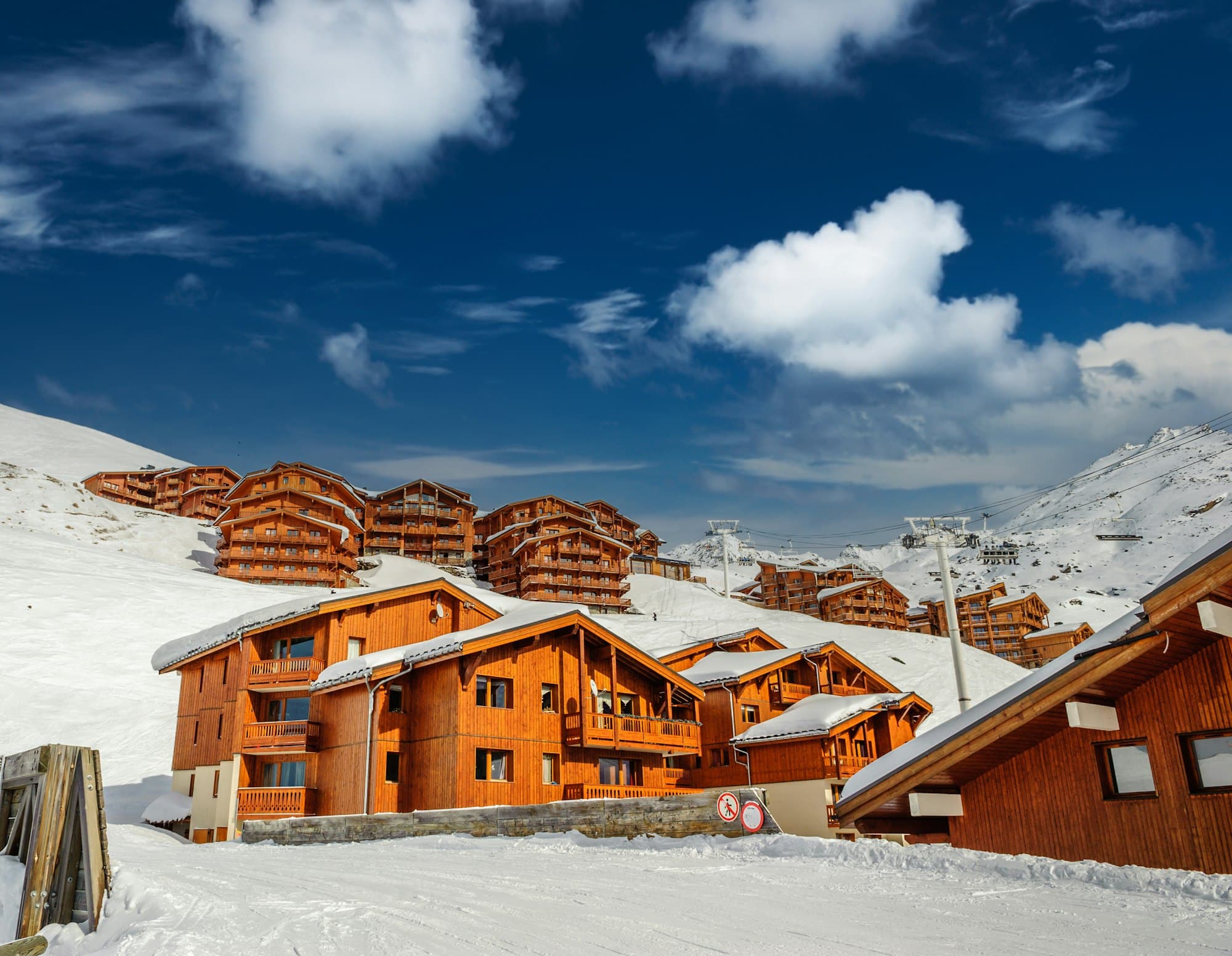 À la recherche d’un endroit pour dîner au pied de la plus haute station à Val Thorens ?